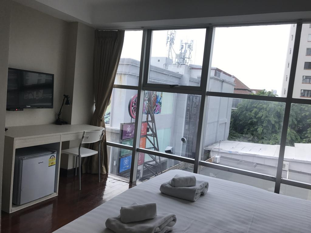 Snooze Hotel Thonglor Bangkok Kültér fotó