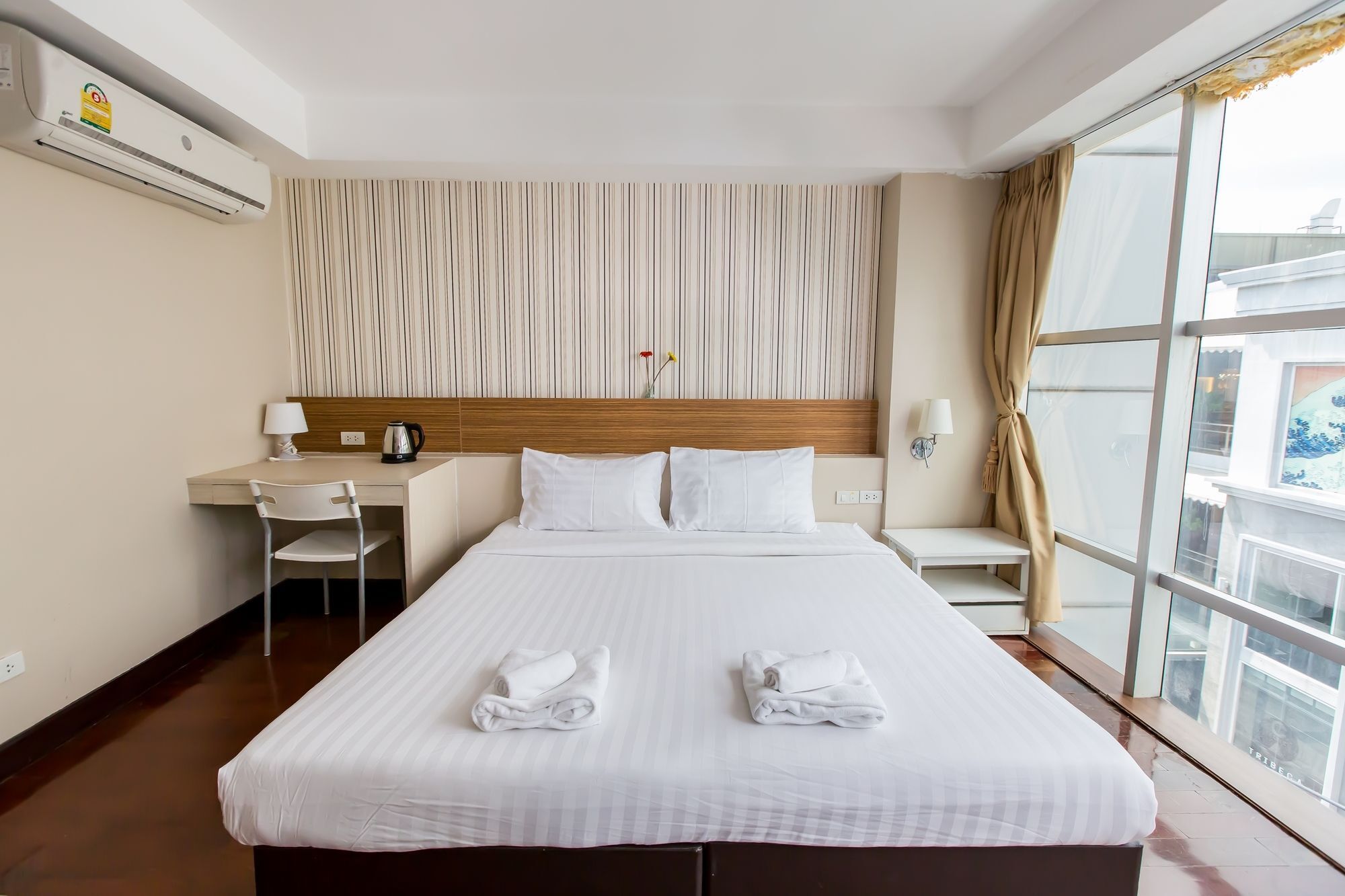 Snooze Hotel Thonglor Bangkok Kültér fotó